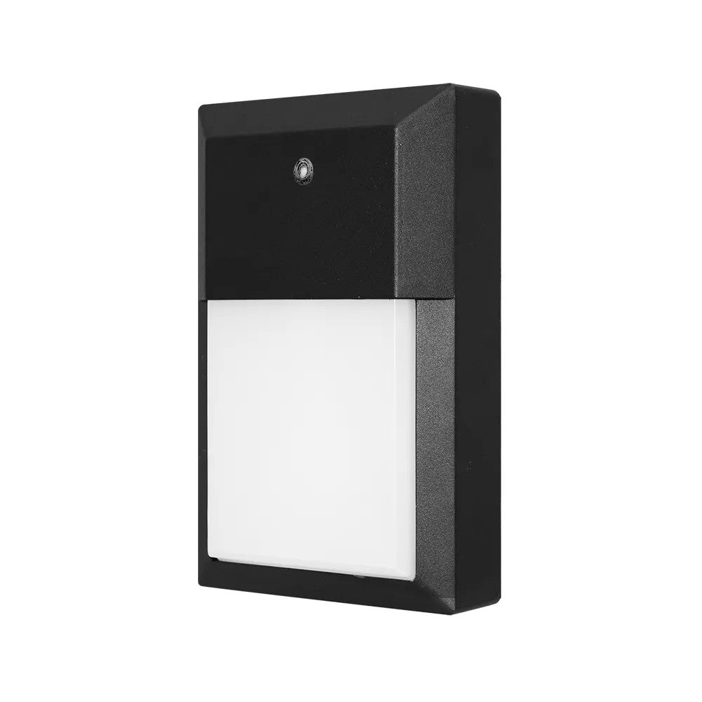 Euri Lighting 15.8W LED Wall Pack matte black EOL-WL02BK-2100e