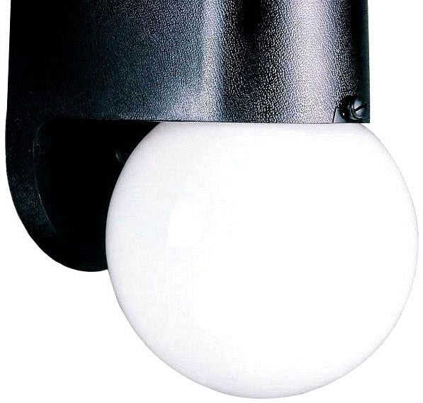 Westinghouse 1-light outdoor wall lantern, white